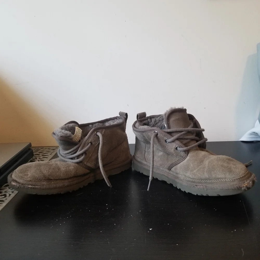 UGG 3236 Men's Neumel Boot - Gray, US 6